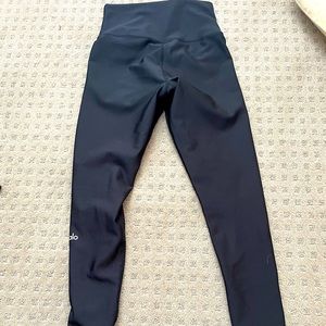 Alo yoga airlift leggings size small